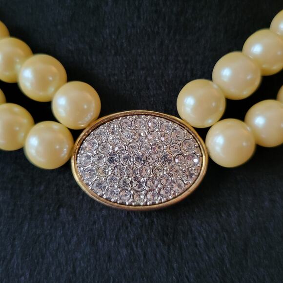 Avon 2005 Pearl Necklace & Earring Gift Set (President’s Recognition, DHM) - Picture 2 of 11